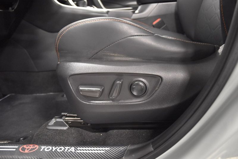 Toyota RAV4 bild 14