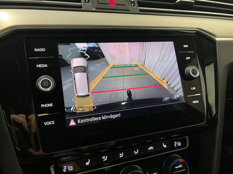 Volkswagen Passat bild 16