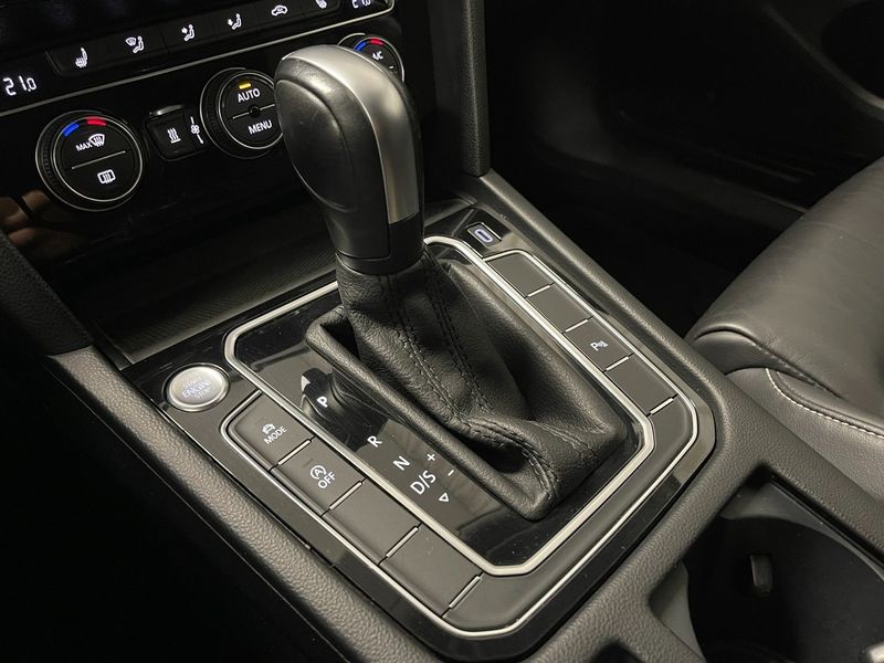Volkswagen Passat bild 12