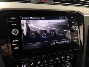 Volkswagen Passat bild 15
