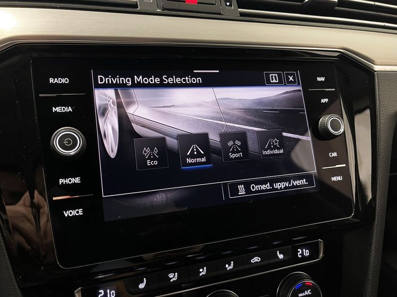 Volkswagen Passat bild 15