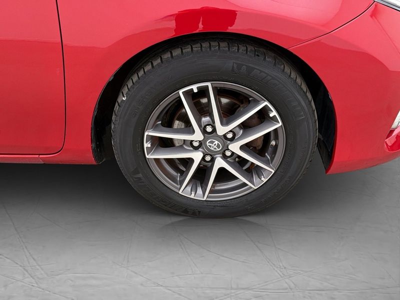 Toyota Auris bild 10