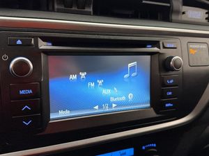 Toyota Auris bild 26