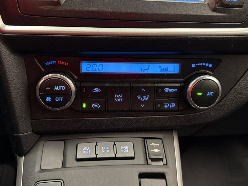 Toyota Auris bild 27