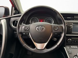 Toyota Auris bild 18
