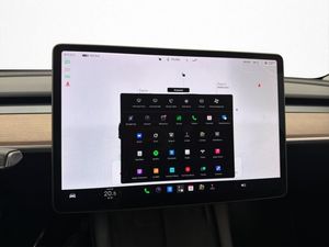 Tesla Model Y bild 30