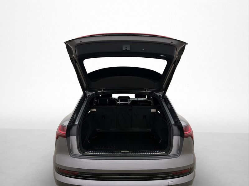 Audi e-tron bild 19