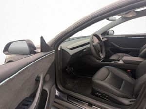 Tesla Model 3 bild 12