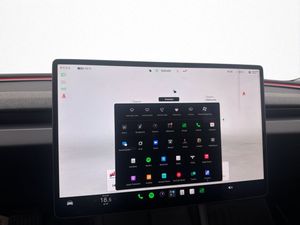 Tesla Model 3 bild 30