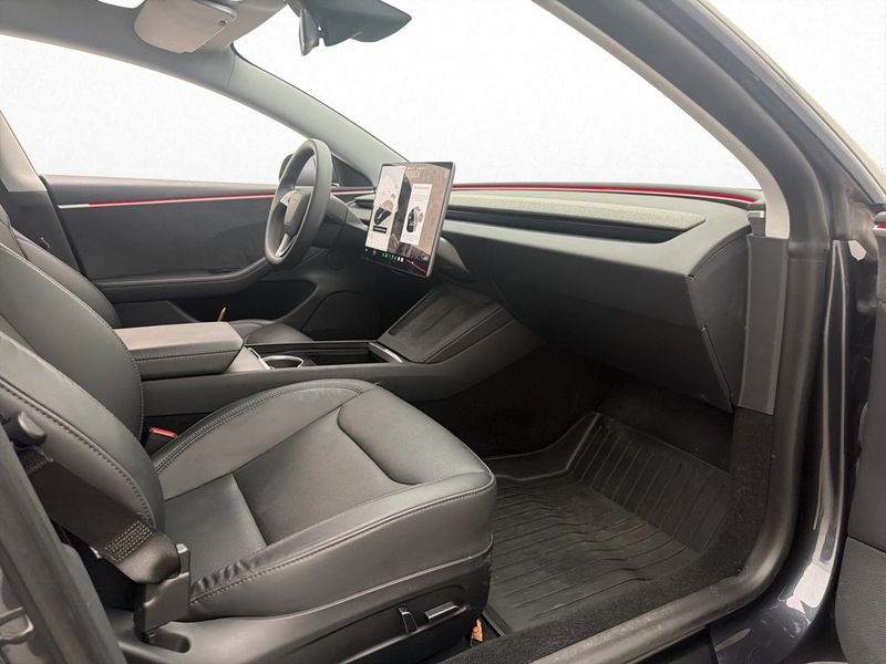 Tesla Model 3 bild 19