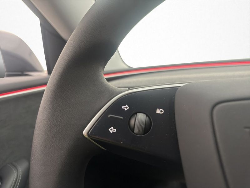 Tesla Model 3 bild 23