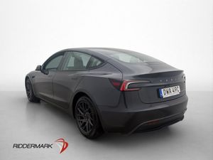 Tesla Model 3 bild 8