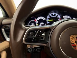 Porsche Panamera bild 14