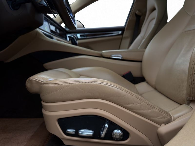 Porsche Panamera bild 25