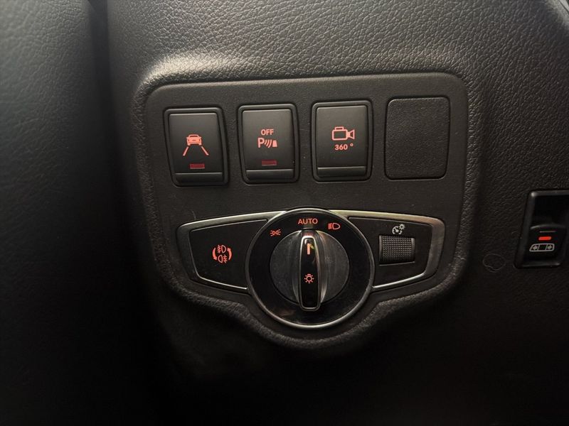 Mercedes X350 bild 17