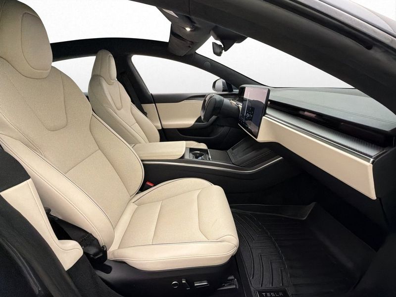 Tesla Model S bild 26