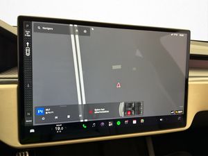 Tesla Model S bild 19
