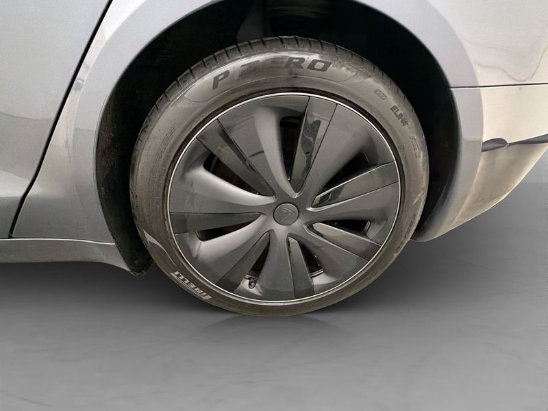 Tesla Model S bild 32
