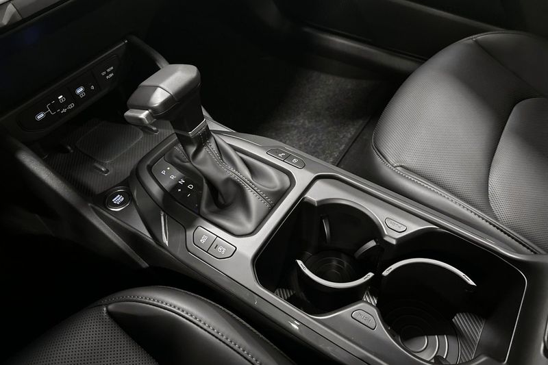 Kia K4 bild 19