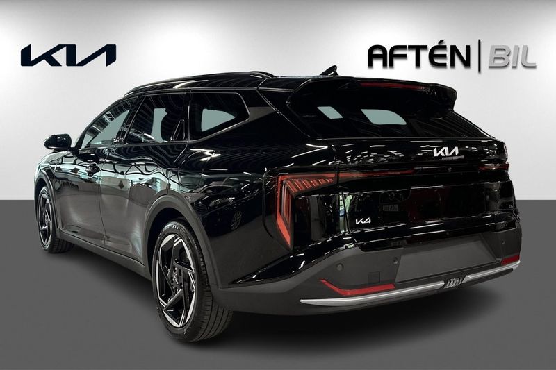 Kia K4 bild 7