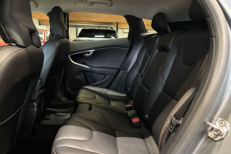 Volvo V40 bild 7