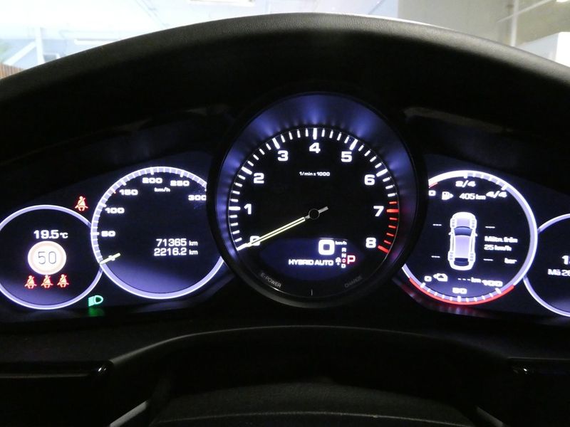 Porsche Panamera bild 13
