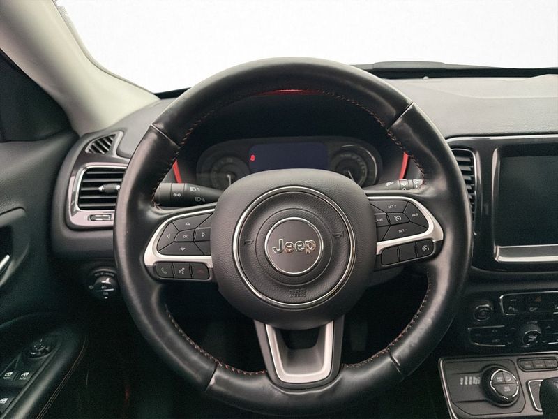 Jeep Compass bild 13