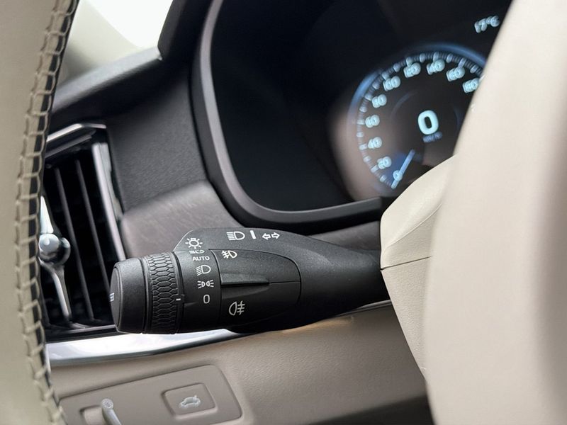 Volvo V90 bild 36