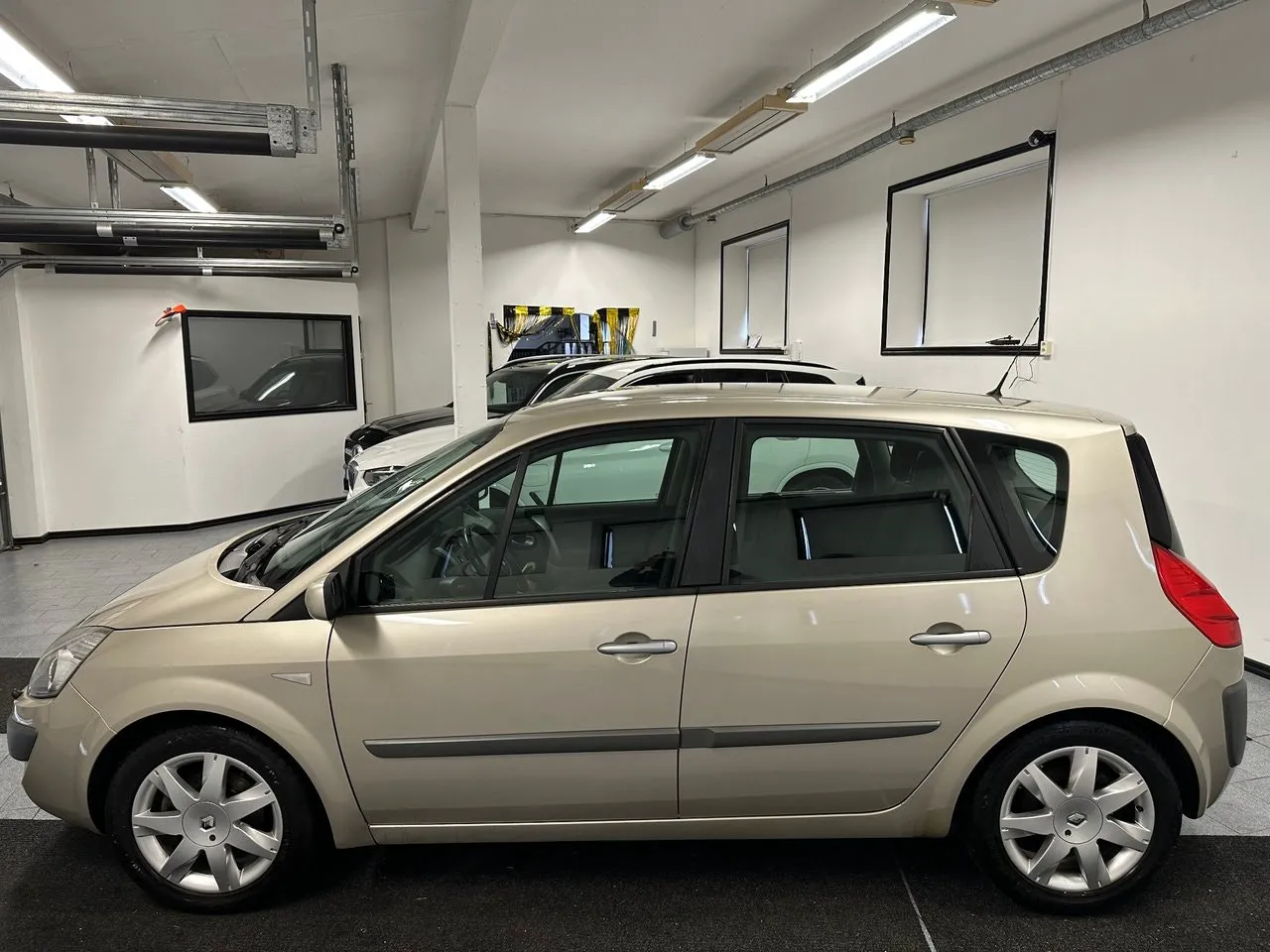 Renault Scenic bild 3