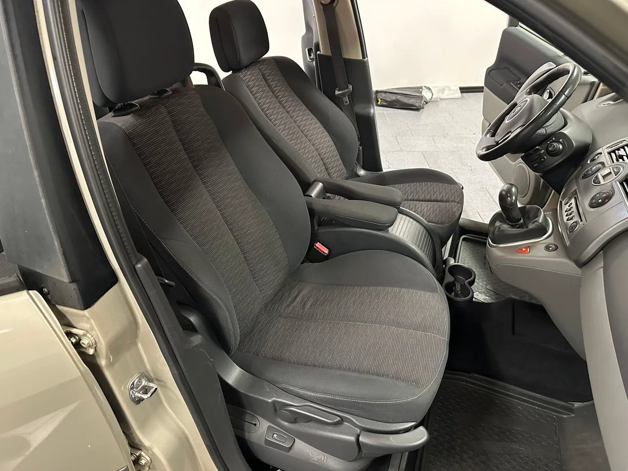Renault Scenic bild 10