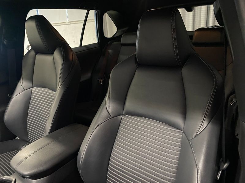 Toyota RAV4 bild 11
