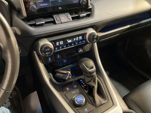 Toyota RAV4 bild 15