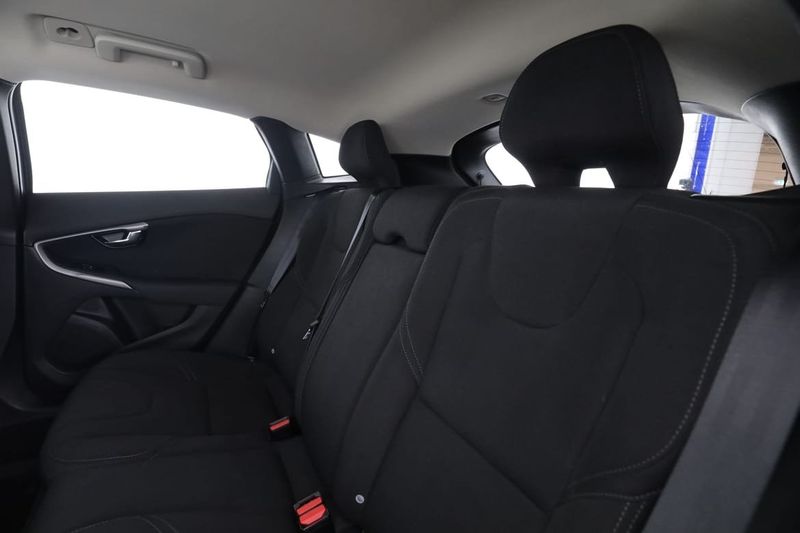 Volvo V40 bild 15