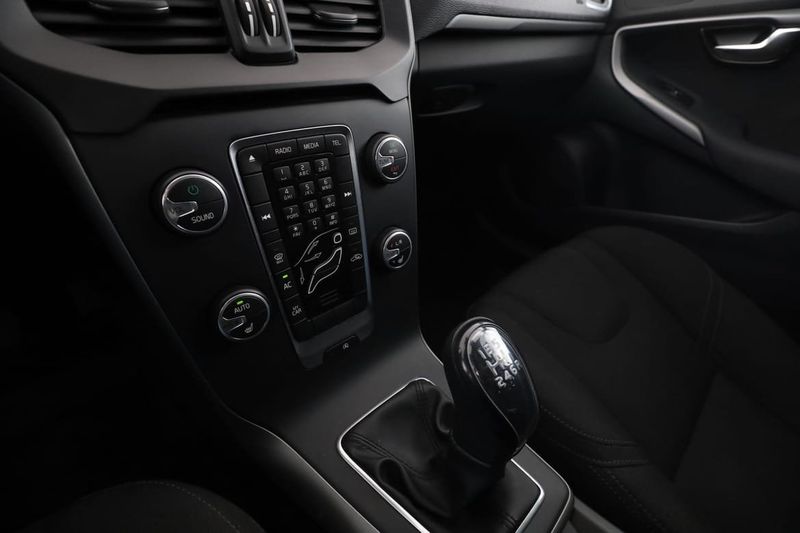 Volvo V40 bild 23