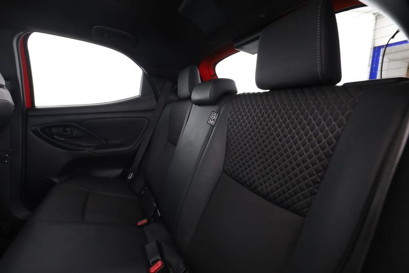 Toyota Yaris bild 15