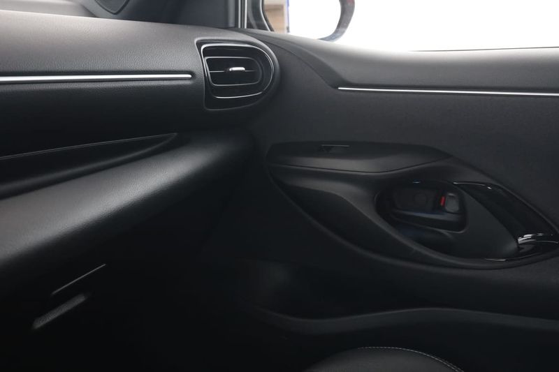 Toyota Yaris bild 32