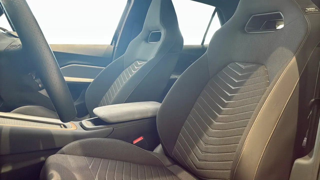 Cupra Born bild 8