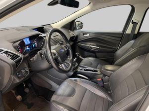 Ford Kuga bild 8