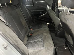 BMW 320 bild 29