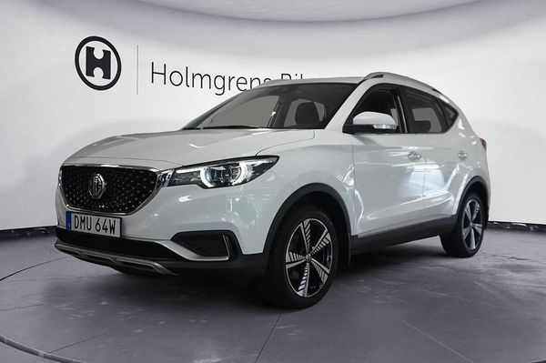 MG ZS EV Luxury 45kWh Pano Elstol 360-Kam - 2021
