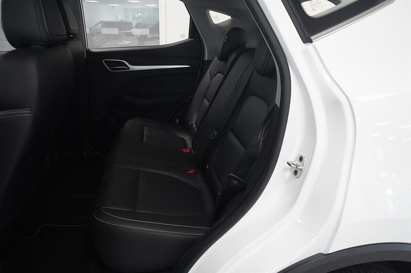 MG ZS EV bild 8