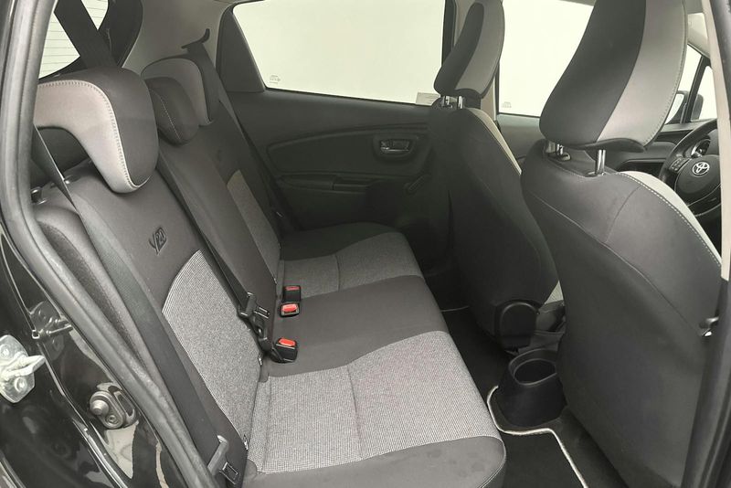 Toyota Yaris bild 8