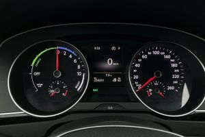 Volkswagen Passat bild 10