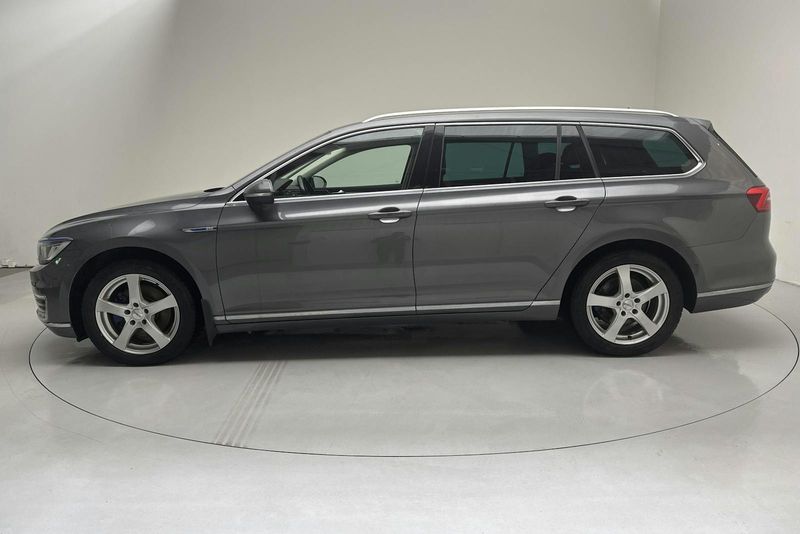 Volkswagen Passat bild 2