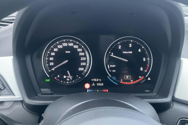 BMW X1 bild 10