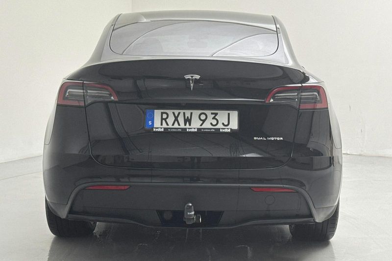 Tesla Model Y bild 5