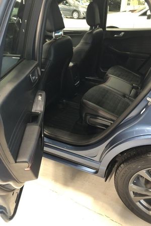 Ford Kuga bild 8