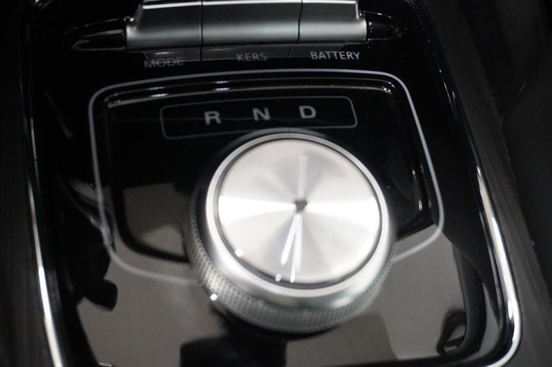 MG ZS EV bild 11