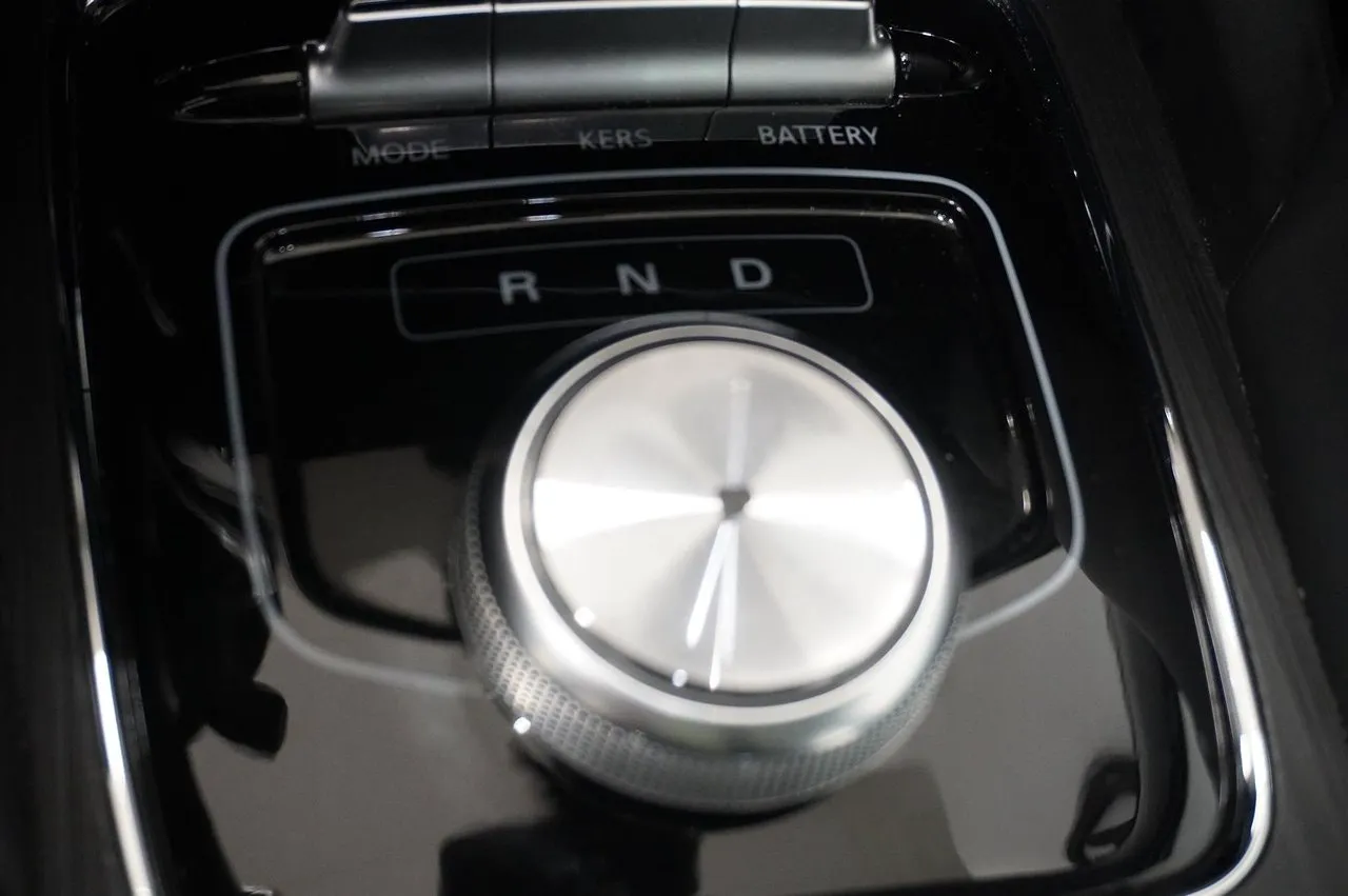 MG ZS EV bild 11