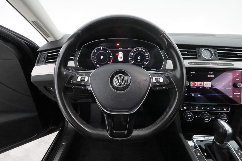 Volkswagen Passat bild 17